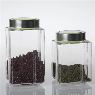 ঢাকনা সহ বর্গাকার কাচের জার